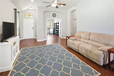 Living - 2010 Shimla Dr, Bryan, TX 77807 photo 3 of 3