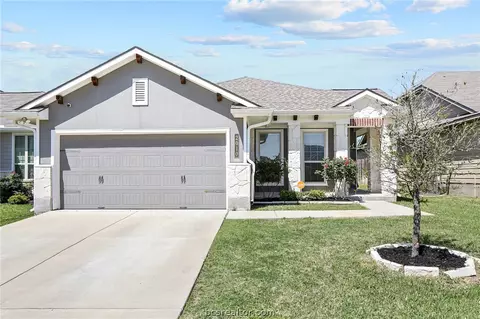 Exterior - 2010 Shimla Dr, Bryan, TX 77807 photo 3 of 12