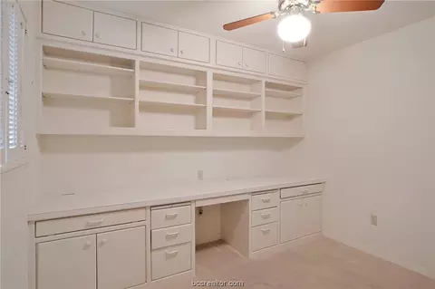 1304 Broadmoor Dr, Bryan, TX 77802 photo 14