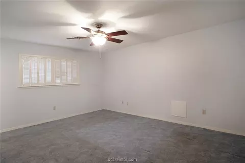 1304 Broadmoor Dr, Bryan, TX 77802 photo 17