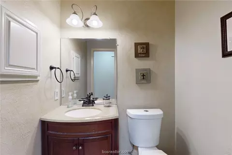 911 Westview St, Bryan, TX 77802 photo 20