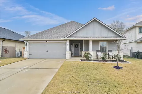 1914 Cartwright St, Bryan, TX 77807