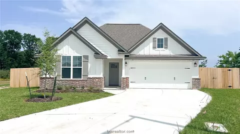 2100 Loblolly Ct, Bryan, TX 77807