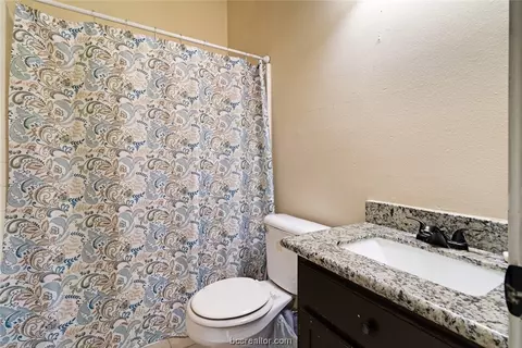 1451 Cedarcrest Ln, Bryan, TX 77803 photo 14