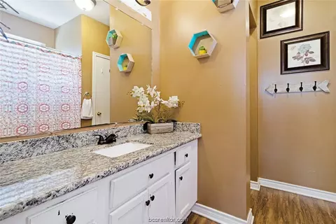 1451 Cedarcrest Ln, Bryan, TX 77803 photo 12