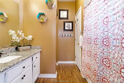 1451 Cedarcrest Ln, Bryan, TX 77803 photo 11