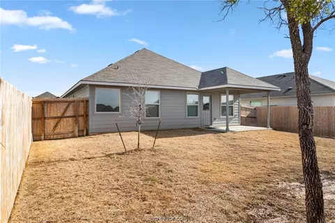 1981 Thorndyke Ln, Bryan, TX 77807 photo 25