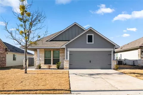 1981 Thorndyke Ln, Bryan, TX 77807