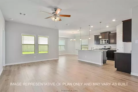 2164 Chief St, Bryan, TX 77807 photo 5
