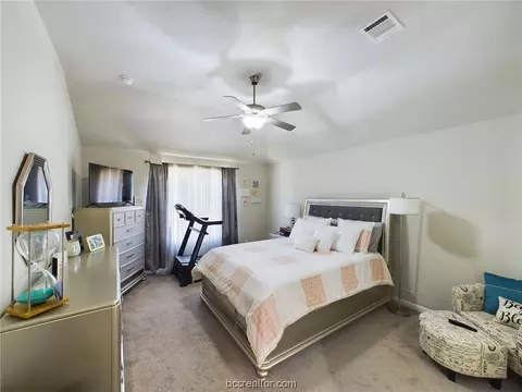 2106 Markley Dr, Bryan, TX 77807 photo 14
