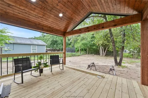 Exterior - 4201 Marsh St, Bryan, TX 77803 photo 2 of 4