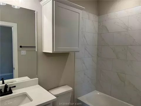 Bath - 3022 Teller Dr, Bryan, TX 77808 photo 3 of 3