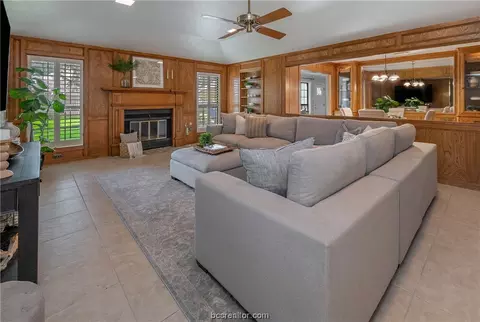 Living - 3600 Sierra Dr, Bryan, TX 77802 photo 4 of 6