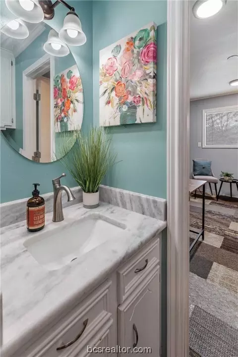 Bath - 3600 Sierra Dr, Bryan, TX 77802 photo 5 of 6
