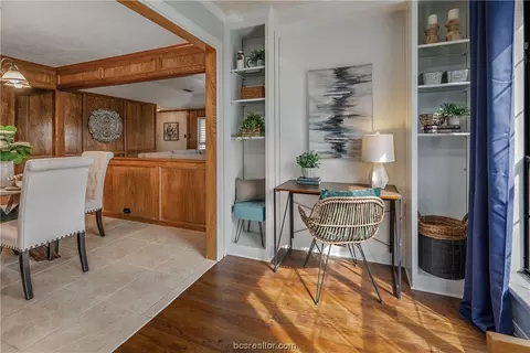 Dining - 3600 Sierra Dr, Bryan, TX 77802 photo 6 of 7