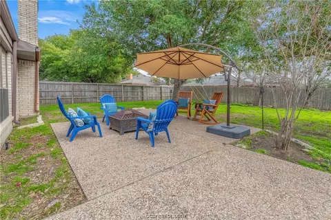 Exterior - 3600 Sierra Dr, Bryan, TX 77802 photo 3 of 10