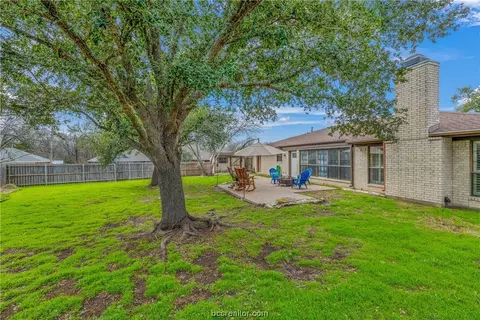 Exterior - 3600 Sierra Dr, Bryan, TX 77802 photo 7 of 10