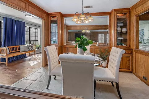 Dining - 3600 Sierra Dr, Bryan, TX 77802 photo 4 of 7