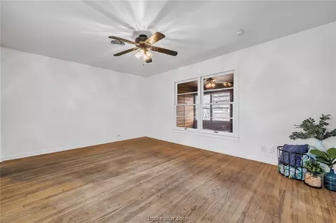 1412 E 28th St, Bryan, TX 77802 photo 16