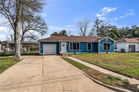 1412 E 28th St, Bryan, TX 77802