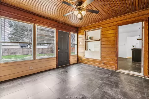 1412 E 28th St, Bryan, TX 77802 photo 18