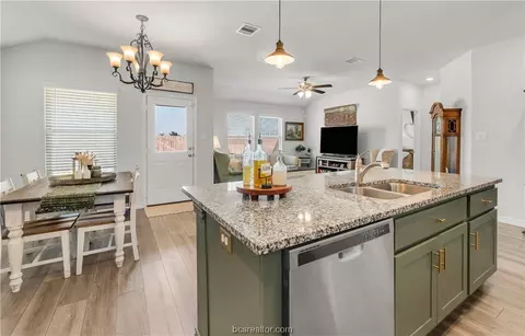 Kitchen - 5248 Montague, Bryan, TX 77807 photo 4 of 4