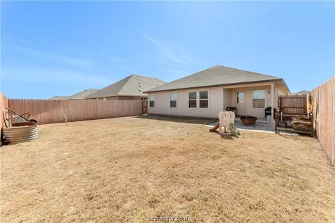 Exterior - 5248 Montague, Bryan, TX 77807 photo 3 of 4