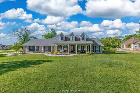 9833 Chelsea Dr, Iola, TX 77861