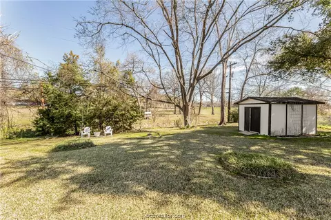 Exterior - 1925 Wayside Dr, Bryan, TX 77802 photo 6 of 8