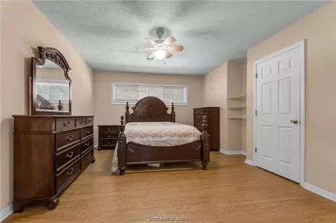 Bedroom - 1925 Wayside Dr, Bryan, TX 77802 photo 2 of 3