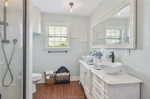 1604 E 28th St, Bryan, TX 77802 photo 13