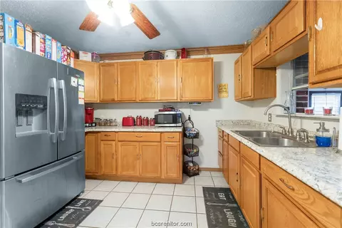 Kitchen - 1803 Marshall, Bryan, TX 77803 photo 4 of 4