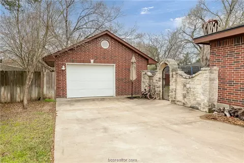 Exterior - 1803 Marshall, Bryan, TX 77803 photo 3 of 6