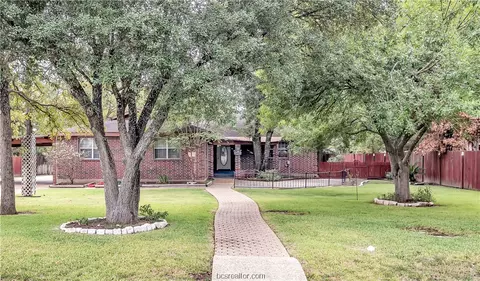 1803 Marshall, Bryan, TX 77803