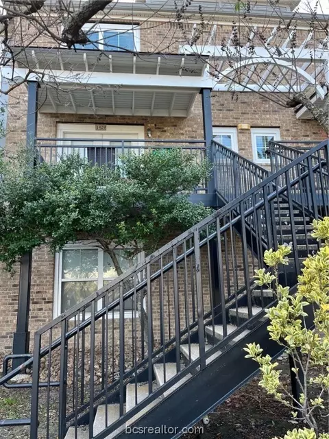 1725 Harvey Mitchell Parkway S 1429, College Station, TX 77840