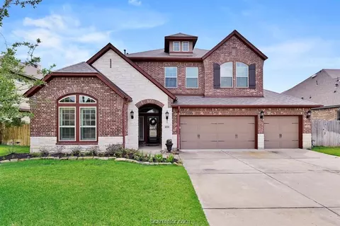 4206 Norwich, College Station, TX 77845