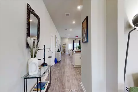 2703 Sentry Ct, Bryan, TX 77803 photo 3