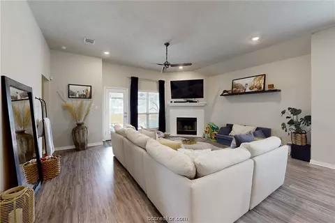2703 Sentry Ct, Bryan, TX 77803 photo 11
