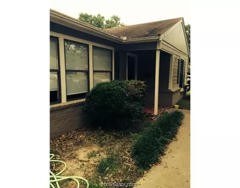 4203 Milam St, Bryan, TX 77801 photo 4