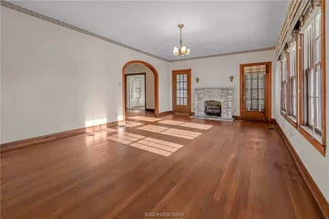 Living - 700 E 32nd St, Bryan, TX 77803 photo 1 of 2