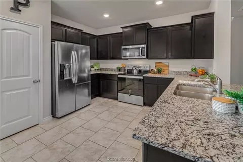 Kitchen - 1947 Cartwright St, Bryan, TX 77807 photo 3 of 5