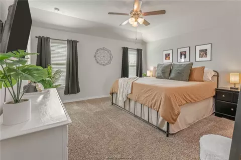 Bedroom - 1947 Cartwright St, Bryan, TX 77807 photo 1 of 7