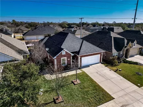 3110 Peterson, Bryan, TX 77802