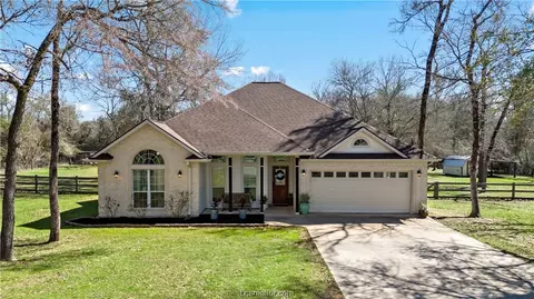 4391 Quiet Waters, North Zulch, TX 77872
