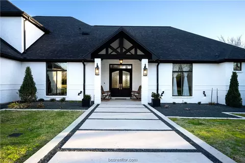 3801 Caddo Cv, College Station, TX 77845