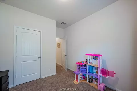 Bedroom - 25252 Killarney St, Hempstead, TX 77445 photo 5 of 7