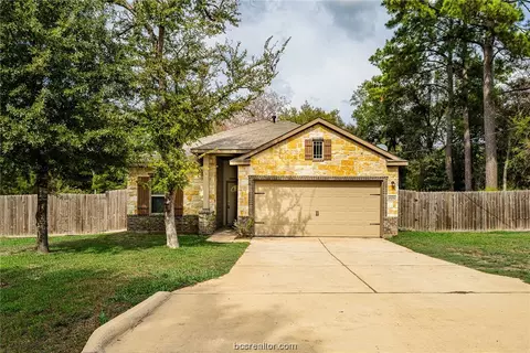 25252 Killarney St, Hempstead, TX 77445