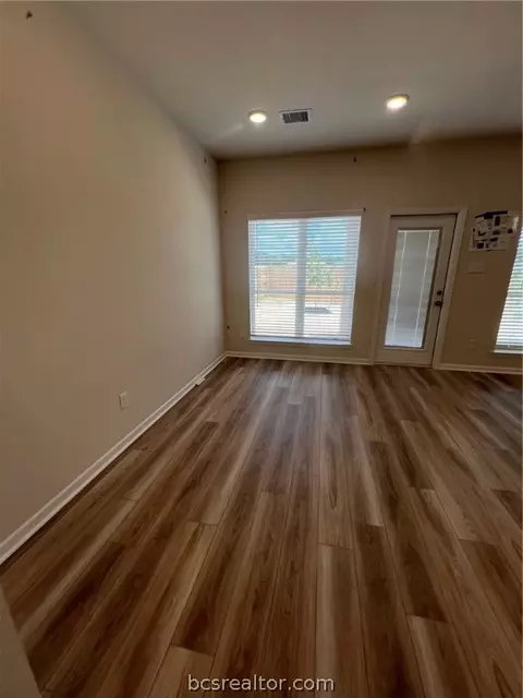 5316 Lyle Pl, Bryan, TX 77807 photo 6