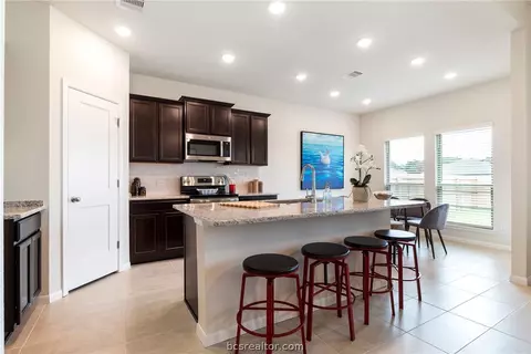 Kitchen - 5318 Lyle Pl, Bryan, TX 77807 photo 1 of 3