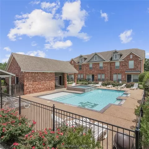 1001 Krenek Tap Road 1505, College Station, TX 77840